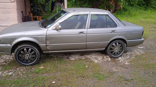 Imagen 2 de 3 de Nissan Sentra