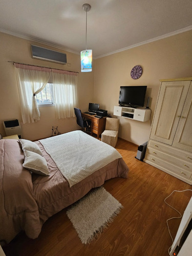 Vende Casa Quinta Con Dos Casas En Barrio Cerrado