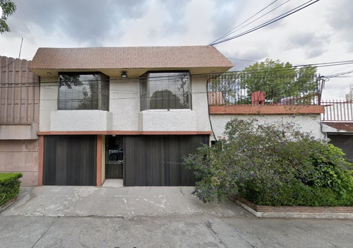 Casa En Venta En Jardines De San Mateo, Naucalpan, En Remate Bancario!!!!