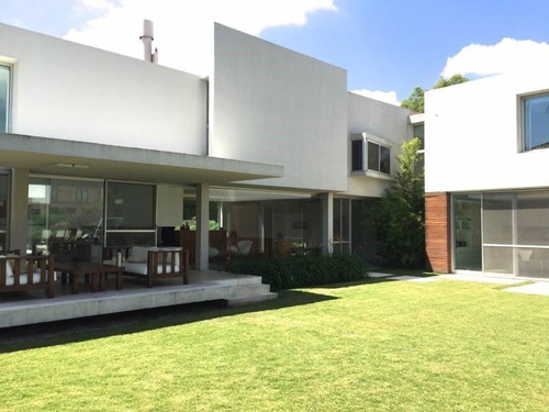 Imagen 1 de 24 de Casa En Venta Ubicado En Solares Del Talar, Zona Norte