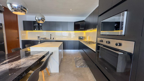 Casa En Venta Merida, Cholul En Privada , Entrega Inmediata.
