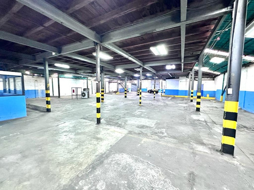 La California Norte Venta Galpon Comercial 2.000m2