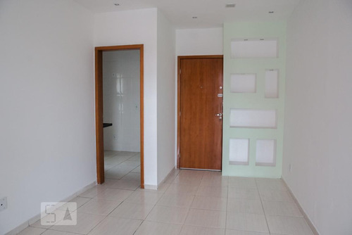 Apartamento Para Aluguel - Rio Branco, 3 Quartos, 74 - 892995246