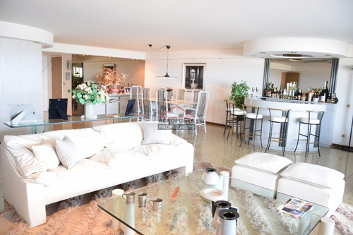 Apartamento En Venta En Excelente Punto De Playa Brava * Frente Al Mar *- Ref: 5242