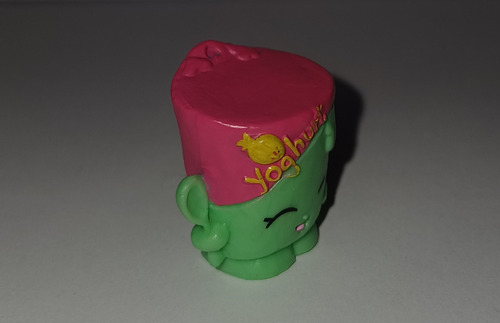 Mini Figura Shopkins Ghurty Yoghurt (Usado)
