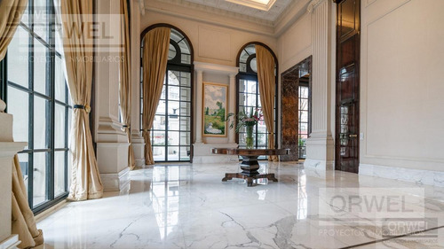 Imagen 4 de 20 de Chateau Libertador, Único En Su Estilo. 3 Suites Dep. Y 2 Coch. Hotel *****