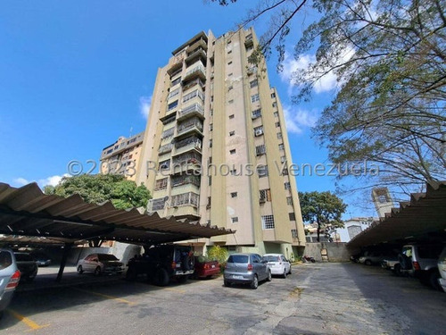 Bello Apartamento En Venta En Montalban Iii Ag