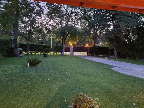 Casa - Barrio El Cazador