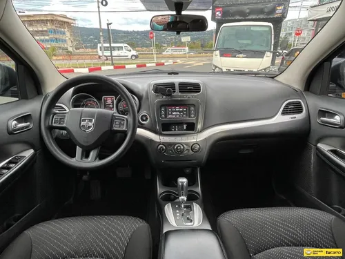 Dodge Journey 2.4cc Tp Aa 4x2