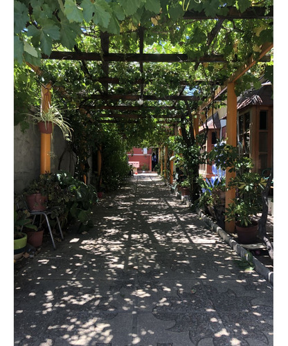 Vende 2 Casas Total 6 Dorm, 3 Baños, 2 Cuadras Metro El Bosq