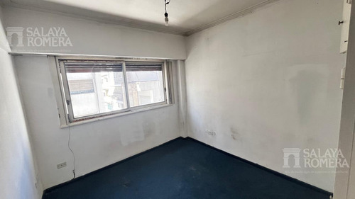 Venta - Semipiso Av Santa Fe 2 Dormitorios Y Dependencia