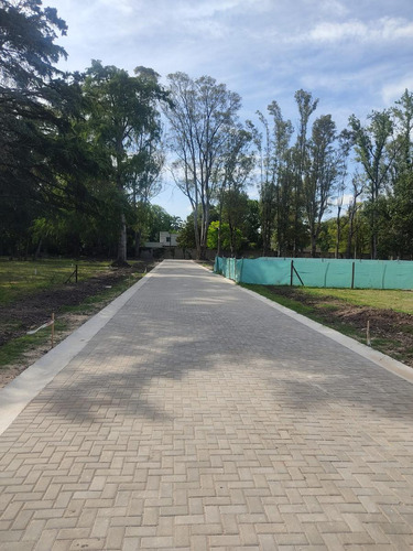 Terreno A La Venta En Del Viso En Barrio Cerrado