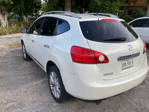 Nissan Rogue EXCLUSIVE AWD