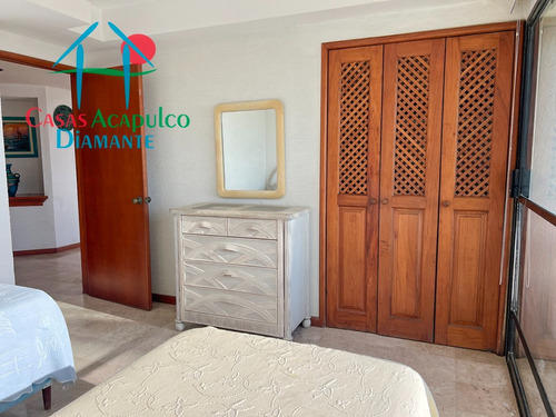 Cad Torre Uno 213. ¡frente Al Mar! Departamento En Playa Diamante Con Acceso Directo A La Playa