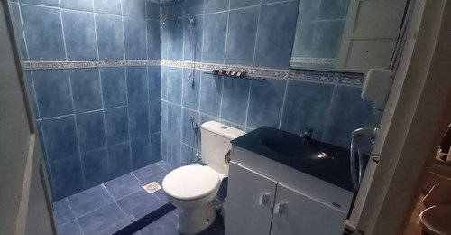 Inmobiliaria Costa Azul Venden, Dos Casas De Dos Dormitorios En Un Padrón A 3 Cuadras De La Playa De La Aguada , La Paloma , Rocha.