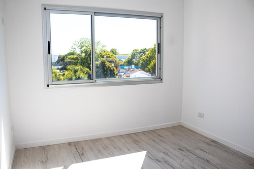 Venta Departamento 2 Ambientes En Tigre Centro