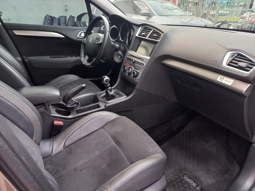 Imagen 22 de 23 de Citroen C4 Loung 1.6 Hdi 10 Años