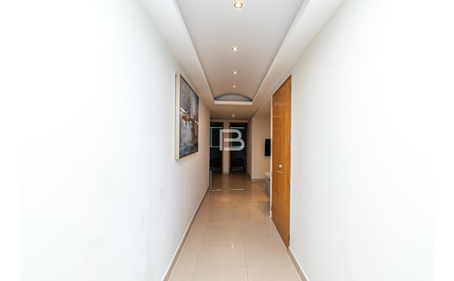Lahia Departamento En Renta Venta Piso Alto