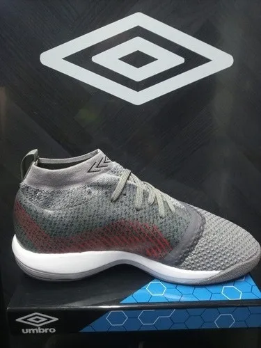 Chuteira futsal umbro soul knit hotsell trainer ic