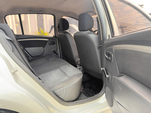 Renault Sandero 1.6 EXPRESSION 8V FLEX 4P MANUAL