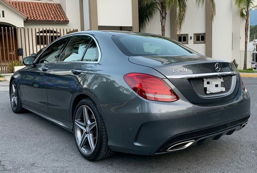 Imagen 4 de 12 de Mercedes Benz C250 Cgi Sport 2017 Gris Oxford