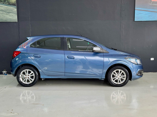 Chevrolet Onix Onix 1.0 Loolapalooza (Flex)