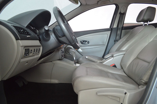 Renault Fluence Sedan Privilège 2.0 16V FLEX Aut