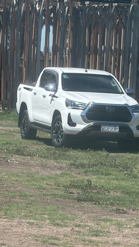 Toyota Hilux Pick-Up 2.8 Cd Srx 204Cv 4X4 At