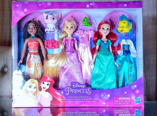 Muñeca Disney Royal Fashions & Friends X3 Set Hasbro 2021