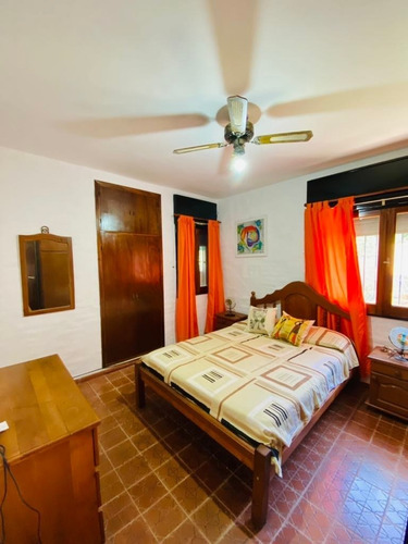 Imagen 9 de 30 de Casa Con Pileta Para 6/8 Personas En Hermoso Barrio