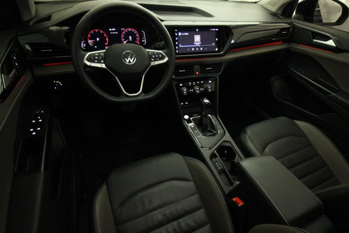 Volkswagen Taos 1.4 Tsi Highline At
