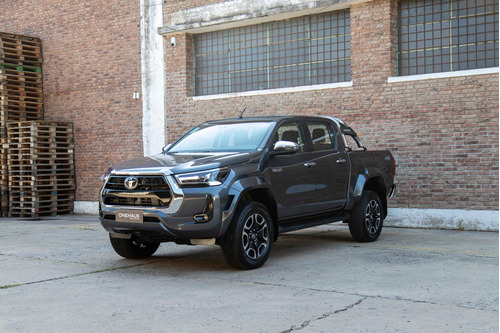 Toyota Hilux Pick-up 2.8 Cd Srx 204cv 4x4 At