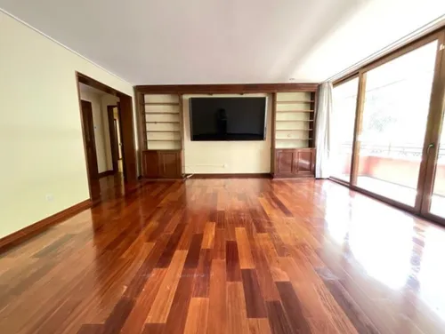Embajada De Usa - Pdte. Riesco, Las Condes