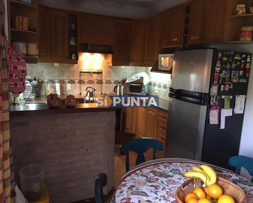 Imagen 3 de 7 de Casa En Alquiler Playa Mansa