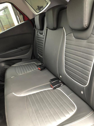 Renault Captur Intense 2.0 16v (aut) Flex Automático