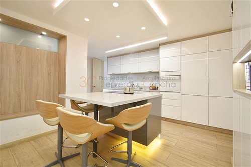Duplex Remodelado / Finas Terminaciones / Candelaria