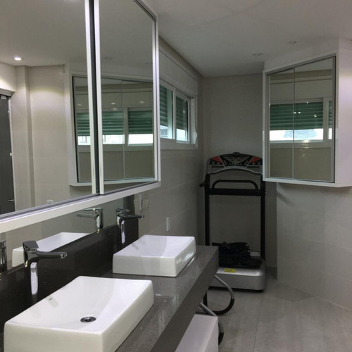 Imagem 20 de 28 de Alugo Apartamento Alto Padrão Valor 3.500,00 + Condomínio - Ap00036 - 69540263