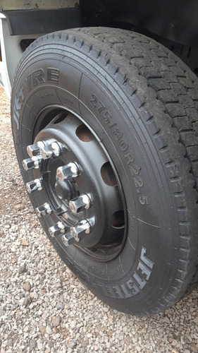 Cargo 2422 E 3-eixos Caçamba
