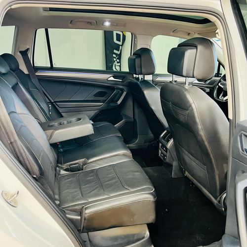 Volkswagen Tiguan 2.0 Tsi R-Line Dsg7