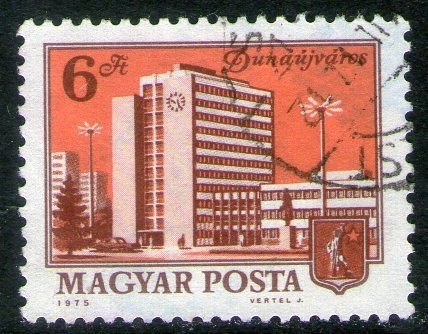 Hungría Sello Usado Rascacielos Dunáujváros Año 1975 