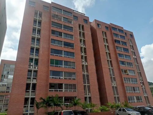 Apartamento En Venta El Encantado.     2h/2b/1pe