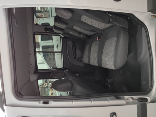 Fiat Doblo Essence 1.8 8v Completa