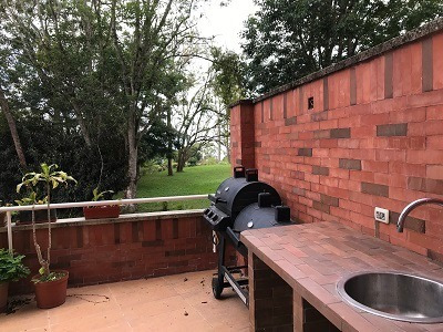 Imagen 16 de 17 de Se Alquila Apartamento 137 M2 3h/3b/2p Llano Alto-vista Al Valle