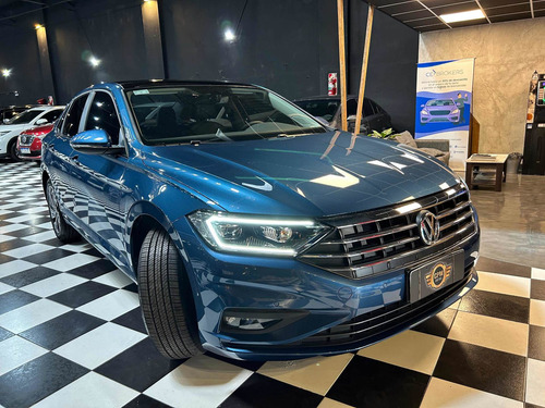 Imagen 3 de 25 de Volkswagen Vento 2021 1.4 Highline 150cv At No Passat Hybrid