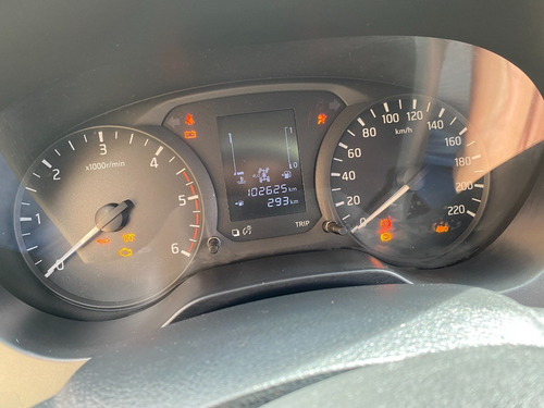 Nissan Np300 Frontier 4x4 Td Mt