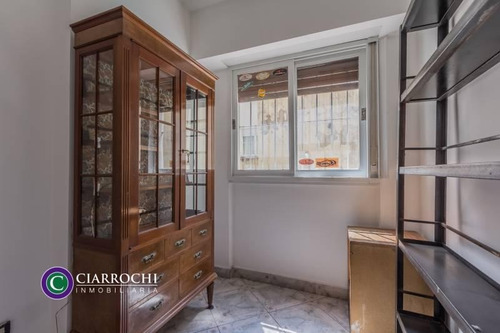 Recoleta - Departamento Semipiso Con Cochera Y Seguridad
