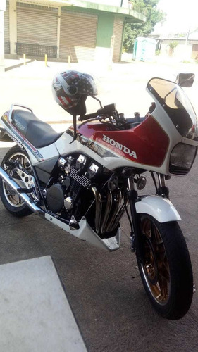 Imagem 1 de 7 de Honda 7 Galo Hollywood 750
