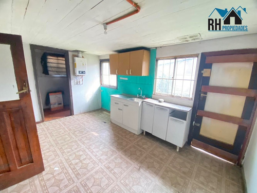 Casa 5 Dormitorios, 2 Baños En Sector Amanecer, Temuco
