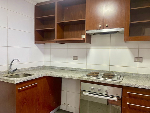Depto 1dor + 2 Baños+ 1est+ 1bod/terraz/ Metro/