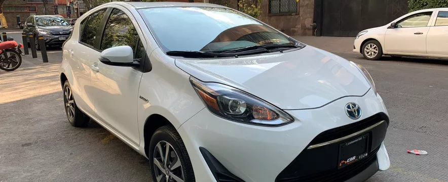 Toyota Prius C Hibrido 2019